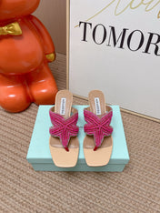 AQUAZZURA 26S STARFISH THONG HEELS IN PINK AND BEIGE LAMBSKIN