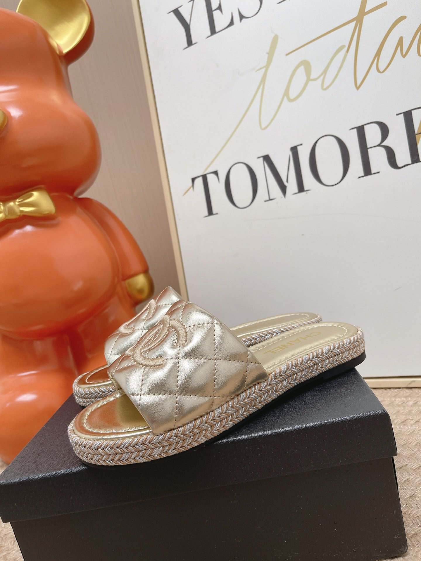 CHANEL 26S WEDGE SANDALS IN GOLD LAMBSKIN