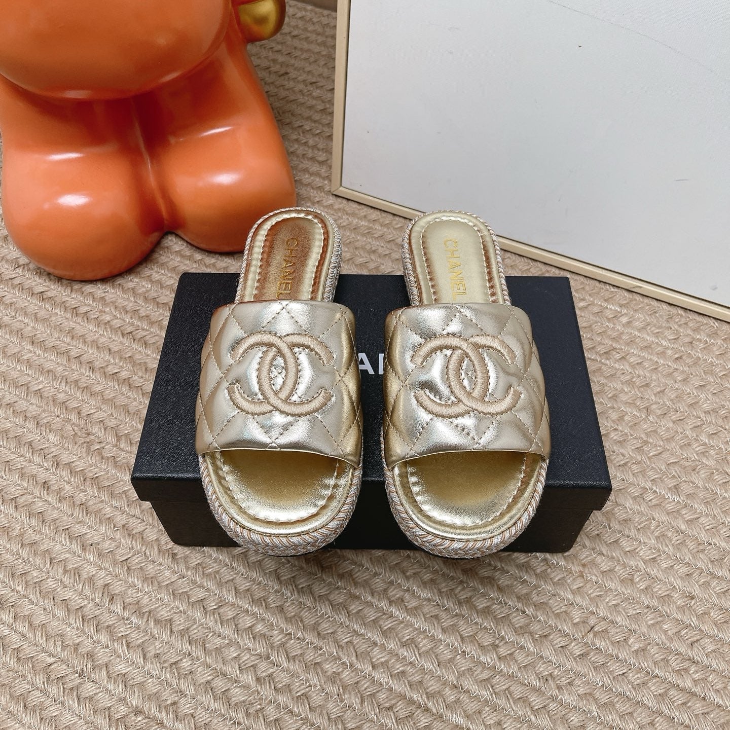 CHANEL 26S WEDGE SANDALS IN GOLD LAMBSKIN