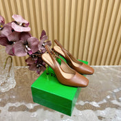 KNOT PUMP 9 CM IN BRONZE BROWN CALFSKIN WITH GOLD FINISHED METAL HEEL