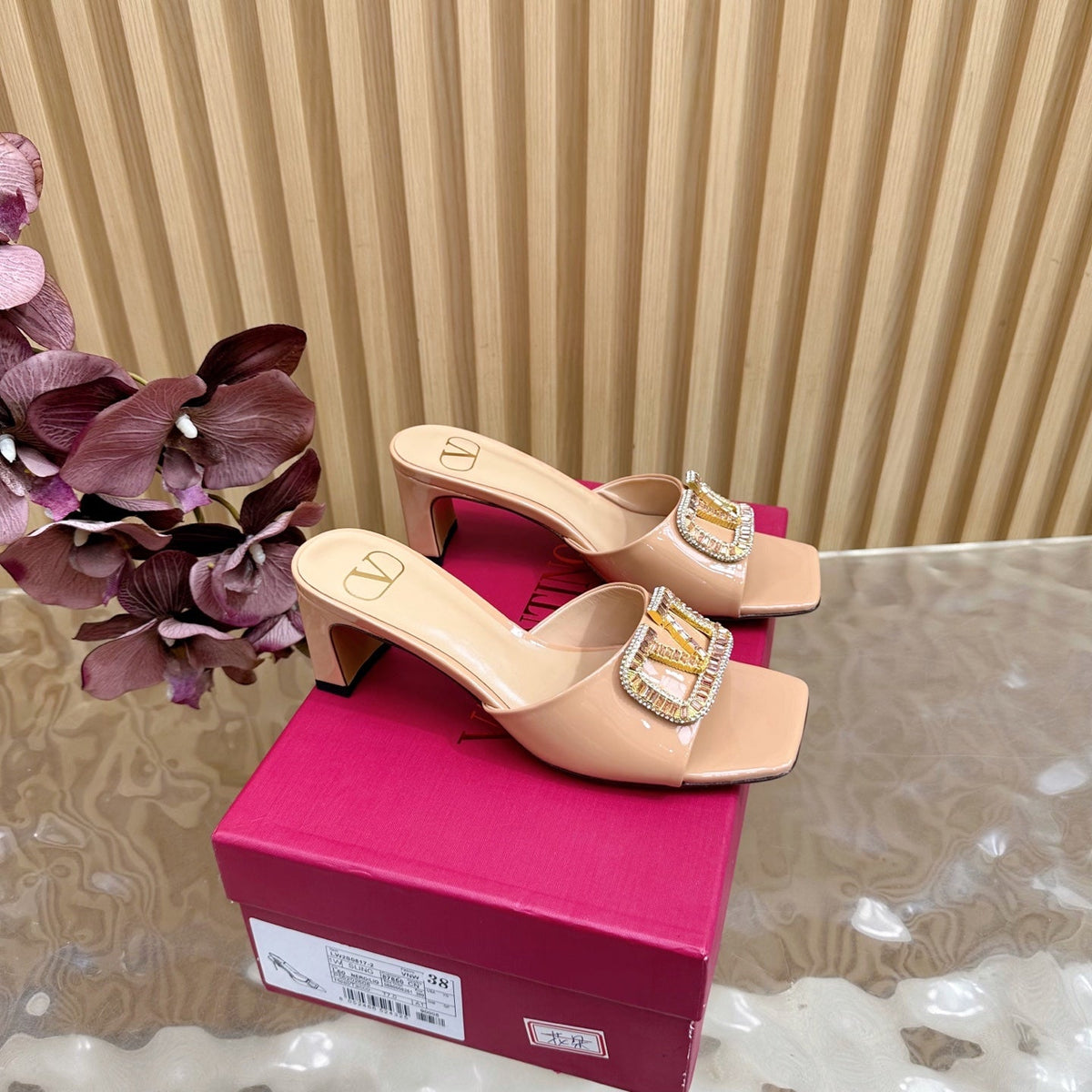 VALENTINO 25S HIGH-HEEL MULES 60 MM IN WARM BEIGE PATENT CALFSKIN WITH CRYSTAL-EMBELLISHED STRAP