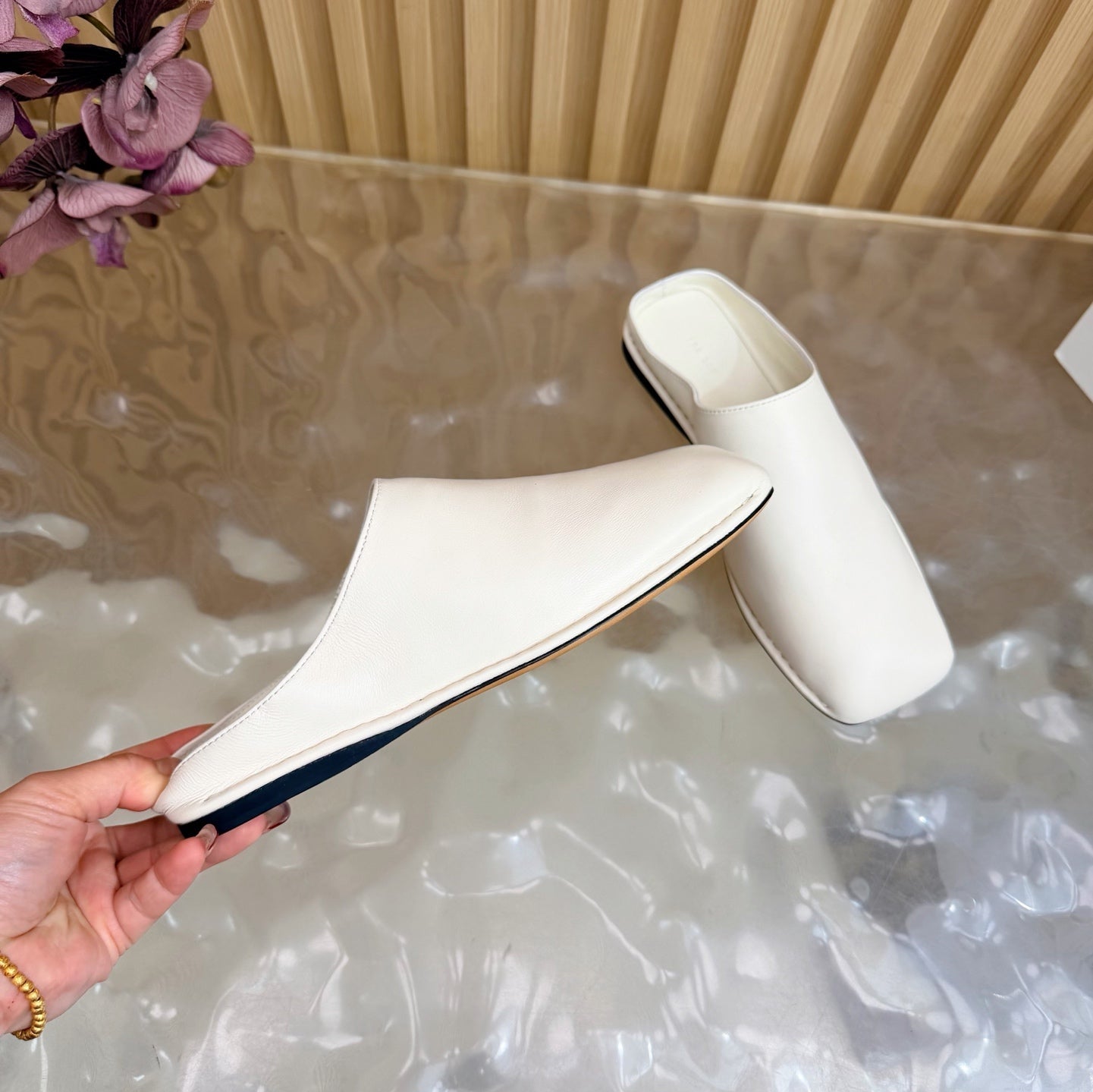 THE ROW 26S SQUARE TOE MULE FLATS IN IVORY WHITE CALFSKIN