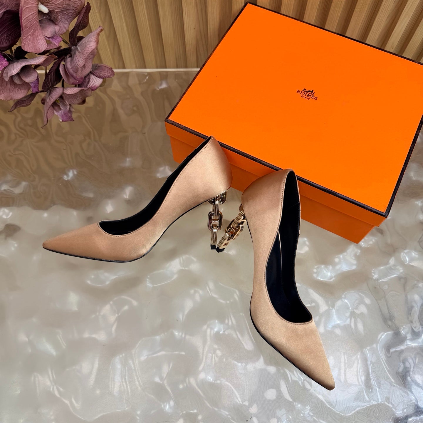 HM 26S HIGH-HEEL 80 MM IN CHAMPAGNE GOLD SATIN