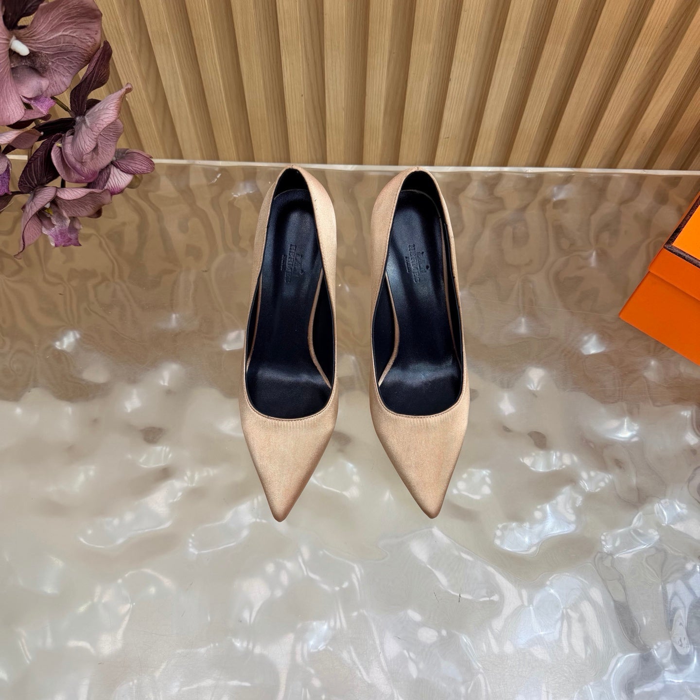 HM 26S HIGH-HEEL 80 MM IN CHAMPAGNE GOLD SATIN