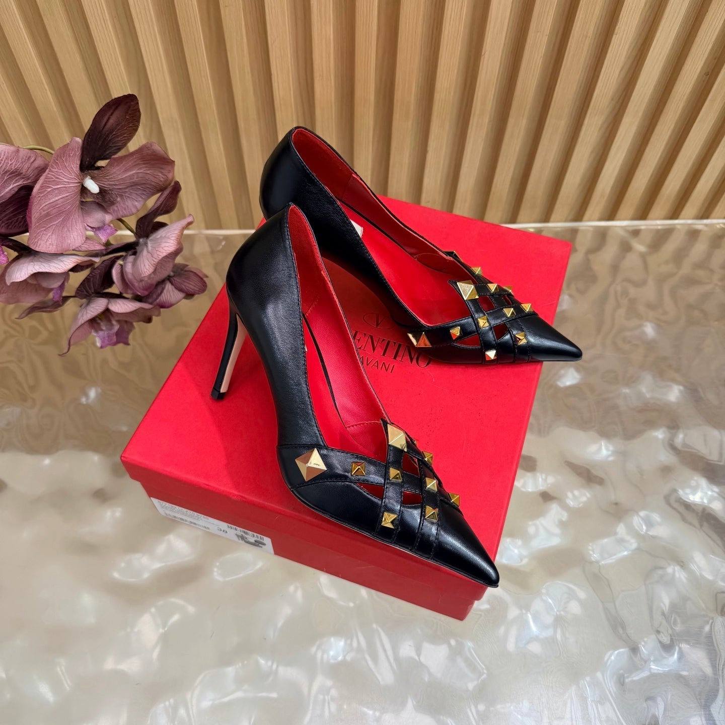 VALENTINO 26S STUDDED POINTED TOE PUMPS 90 MM IN BLACK CALFSKIN