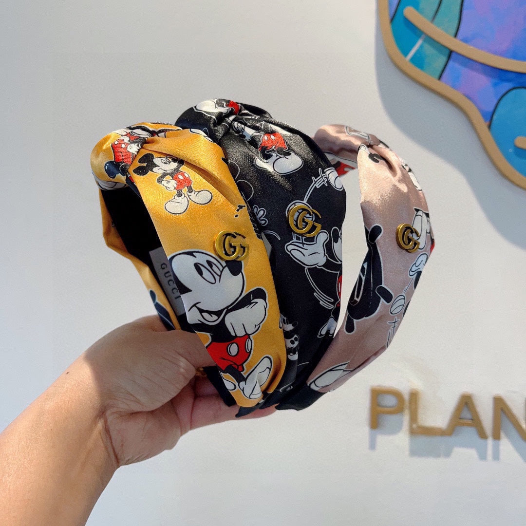 MICKEY PRINT HAIRBAND IN LIGHT PINK SILK 409359