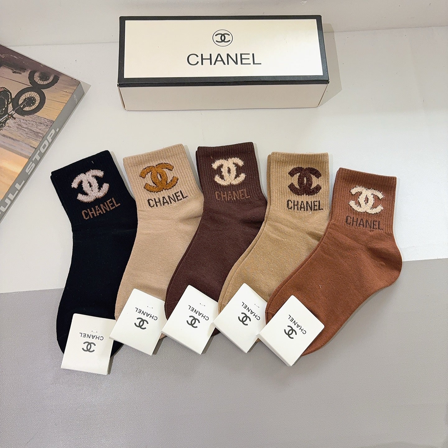 CHANEL 26S ANKLE SOCKS 412387 (1 BOX)