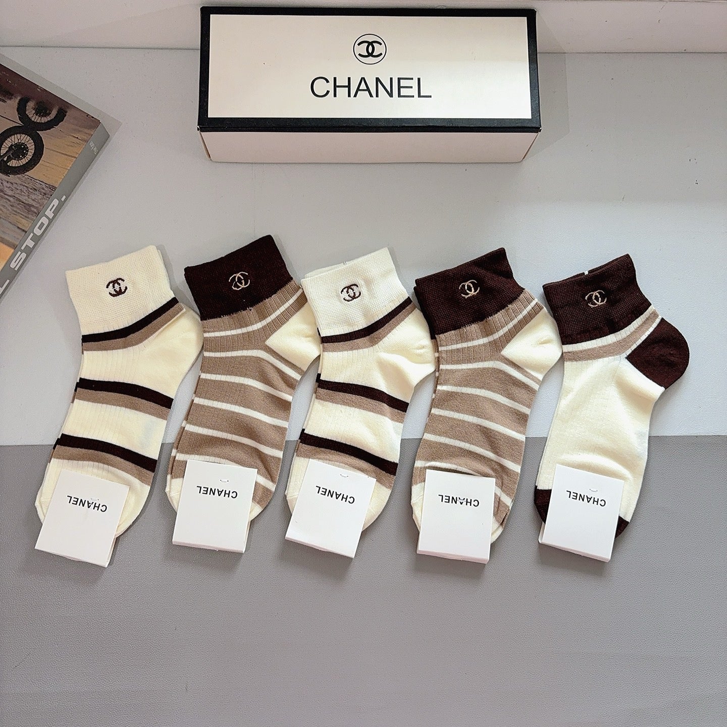 CHANEL 26S ANKLE SOCKS 412393 (1 BOX)