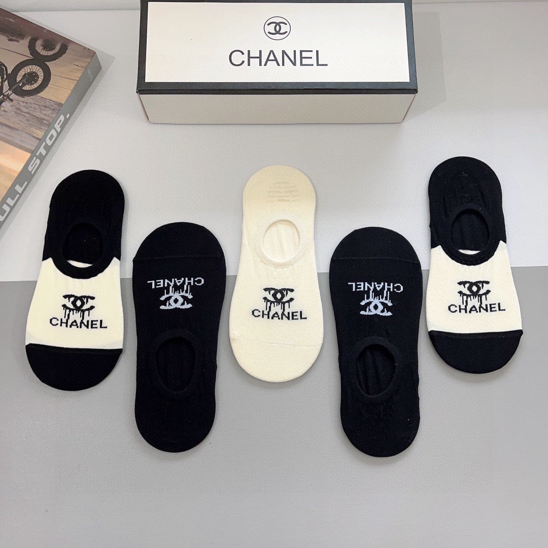 CHANEL 26S NO-SHOW SOCKS 412398 (1 BOX)