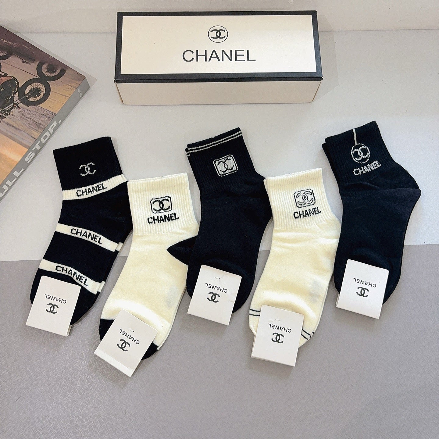 CHANEL 26S ANKLE SOCKS 412401 (1 BOX)