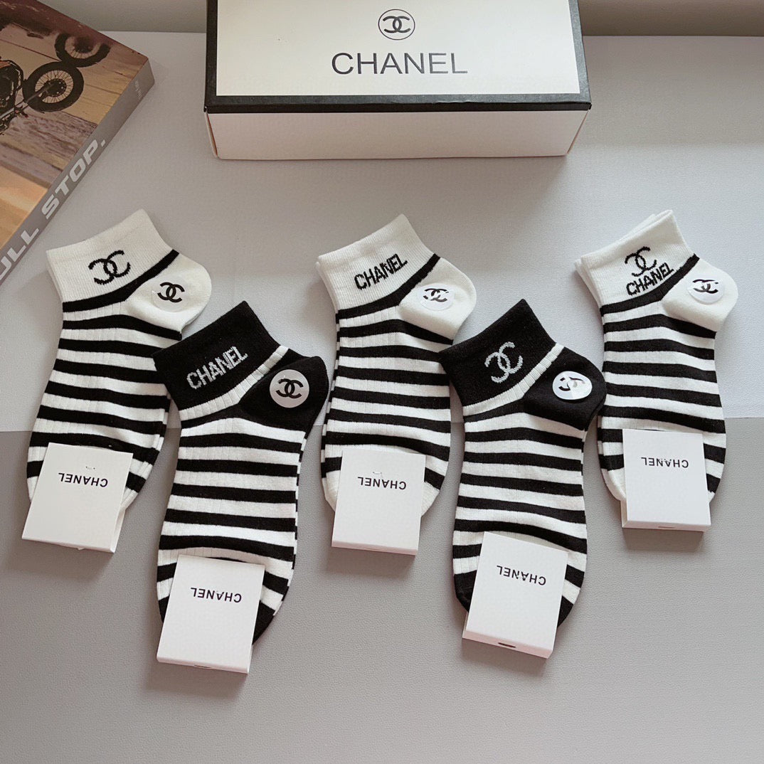 CHANEL 26S ANKLE SOCKS 412403 (1 BOX)