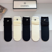 CHANEL 26S CREW SOCKS 400413 (1 BOX)