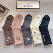 CHANEL 26S CREW SOCKS 403592 (1 BOX)