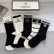 CHANEL 26S CREW SOCKS 408685 (1 BOX)