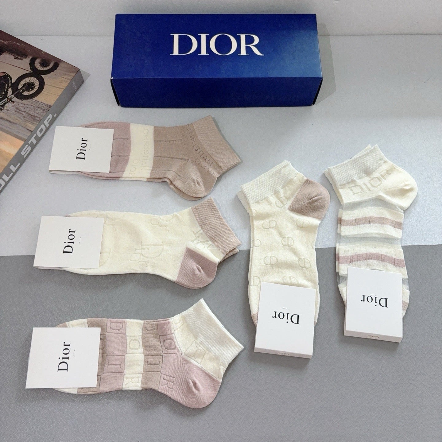 DIOR 26S ANKLE SOCKS 398798 (1 BOX)