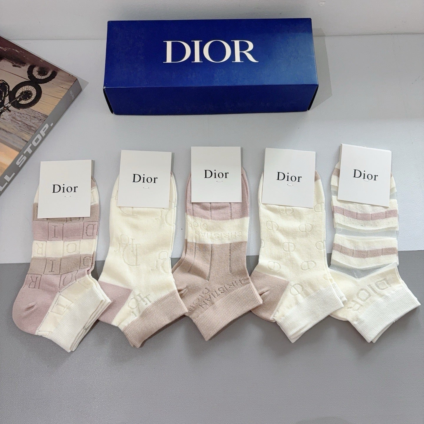 DIOR 26S ANKLE SOCKS 398798 (1 BOX)