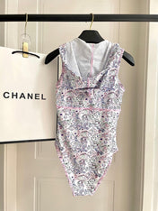 CC BIKINI SWIMSUIT SET IN WHITE AND FISH COLORFUL PRINTED 604253