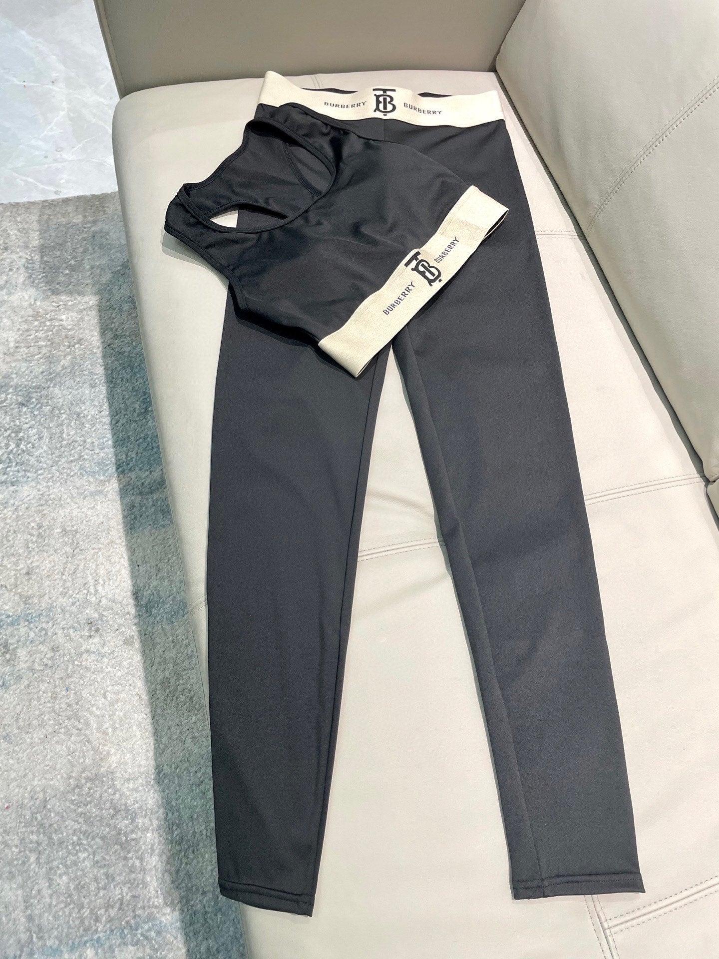 BURBERRY BIKINI 25S TWO PIECE IN 749611