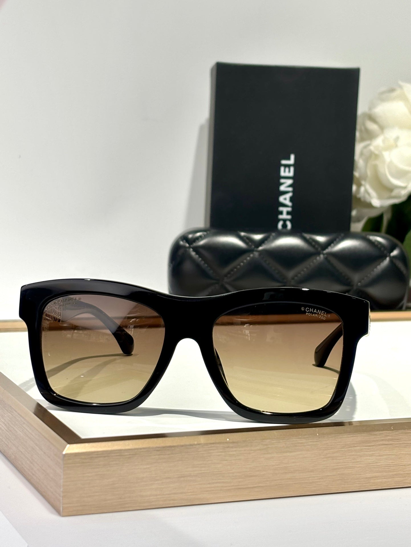 SQUARE SUNGLASSES CH5533 IN ACETATE