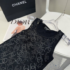 SLEEVELESS TOP 643223 IN BLACK COTTON EMBOSSED LOGO