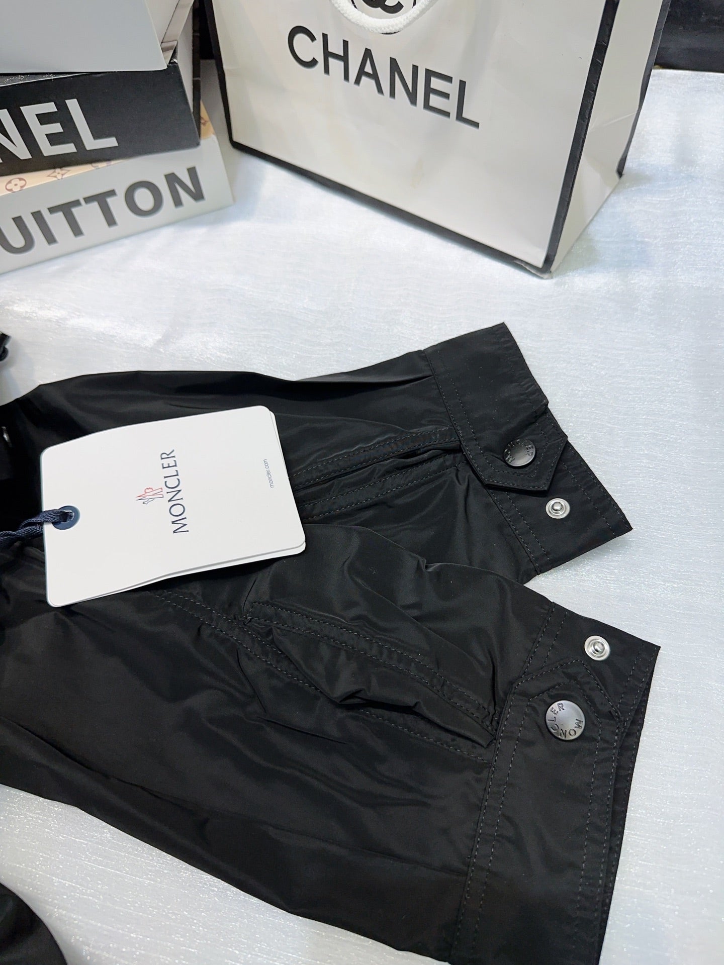 MONCLER 25S JACKET 360