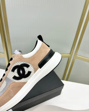SNEAKER IN TAN BROWN SUEDE AND GREY BREATHABLE MESH