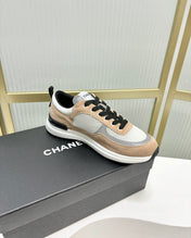 SNEAKER IN TAN BROWN SUEDE AND GREY BREATHABLE MESH