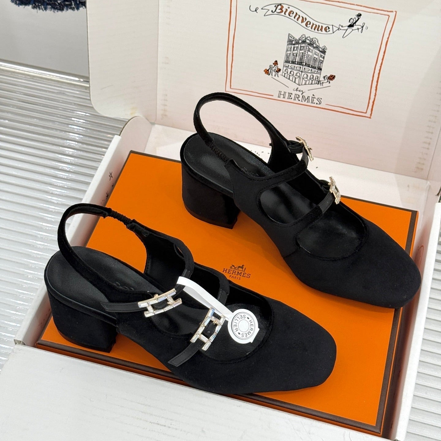 HM 26S SLINGBACK HIGH HEELS IN BLACK VELVET