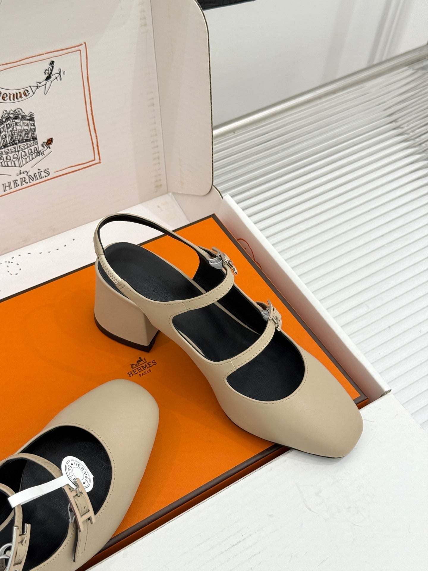 HM 26S SLINGBACK HIGH HEELS IN BEIGE CALFSKIN
