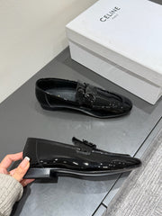 TRIOMPHE LOAFERS IN BLACK PATENT CALFSKIN