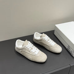 LACE-UP SNEAKER IN BEIGE SUEDE