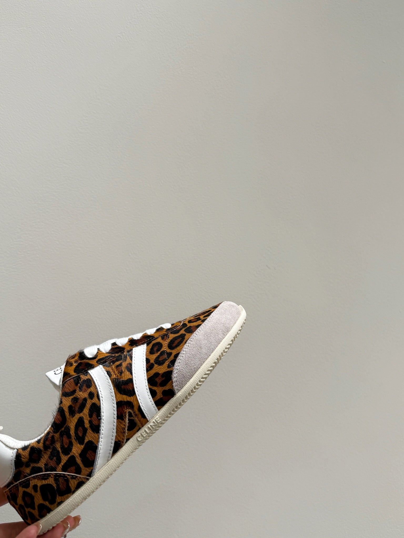 JOGGER LOW LACE-UP SNEAKER IN LEOPARD PRINTED HAIRY CALFSKIN