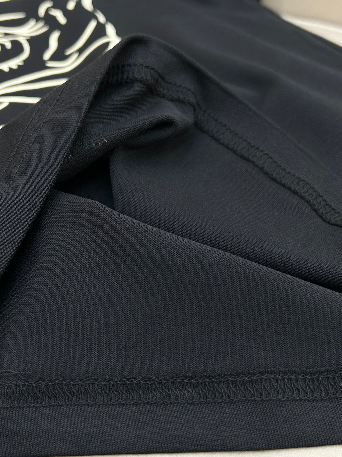 VALENTINO BASIC T SHIRT 25S IN COTTON 266245