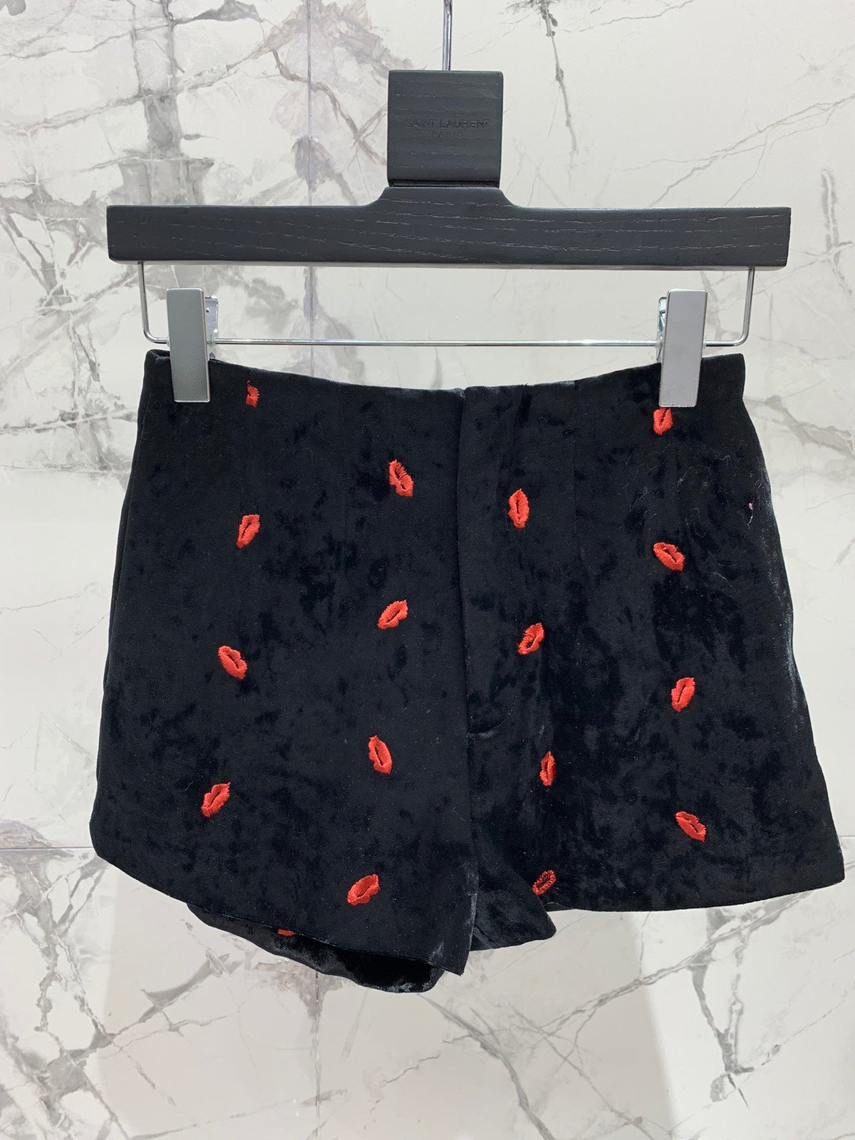 YSL 25S SHORT STYLE 161