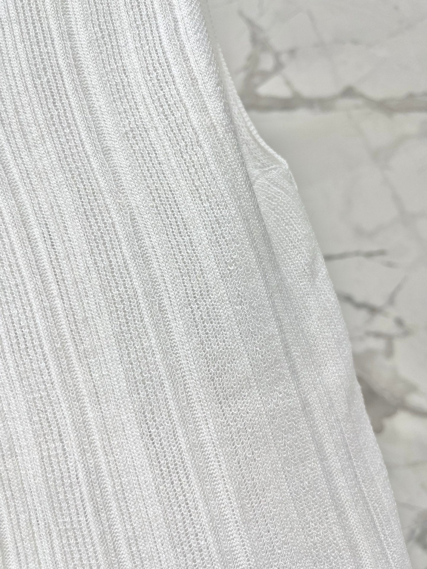 CHANEL 26S SLEEVELESS KNIT TOP 1318