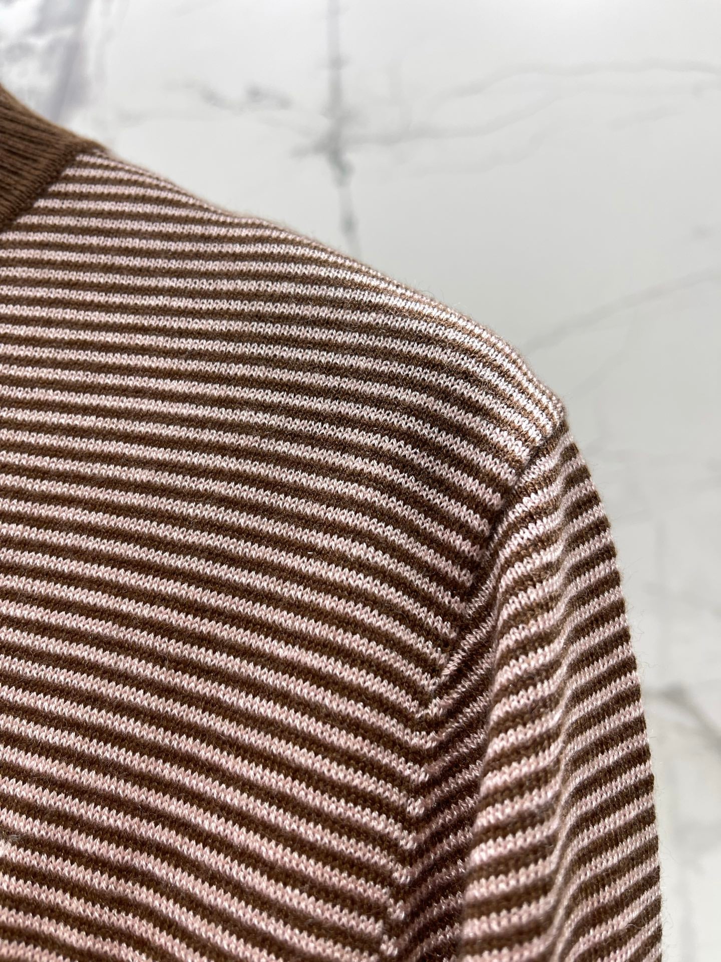 YSL 26S SHORT-SLEEVE MOCK NECK KNIT TOP 488