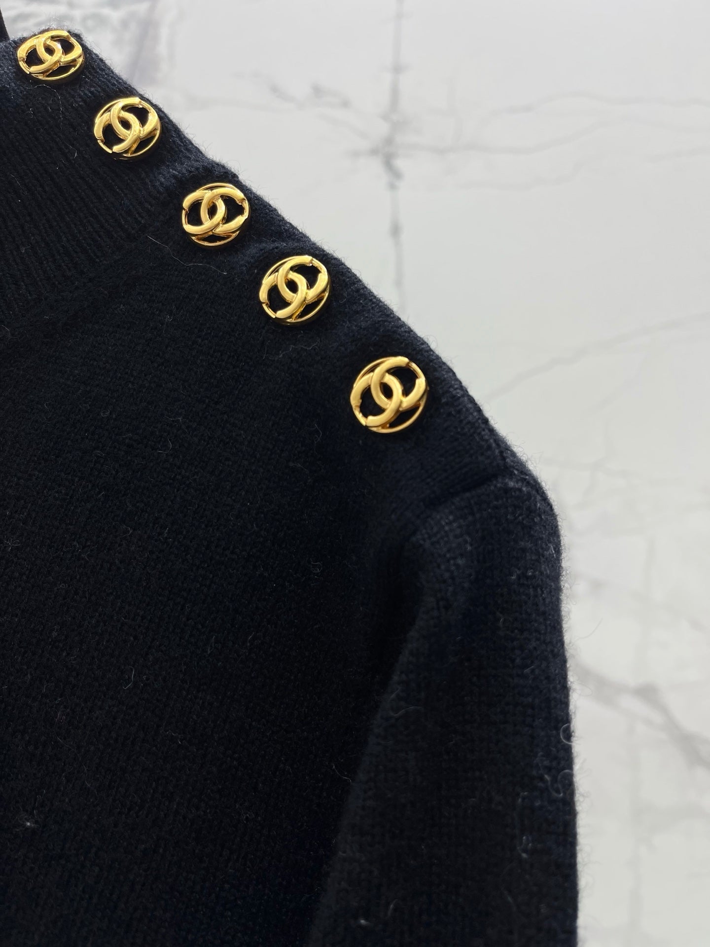CHANEL 26S NECK KNIT SWEATER 1549
