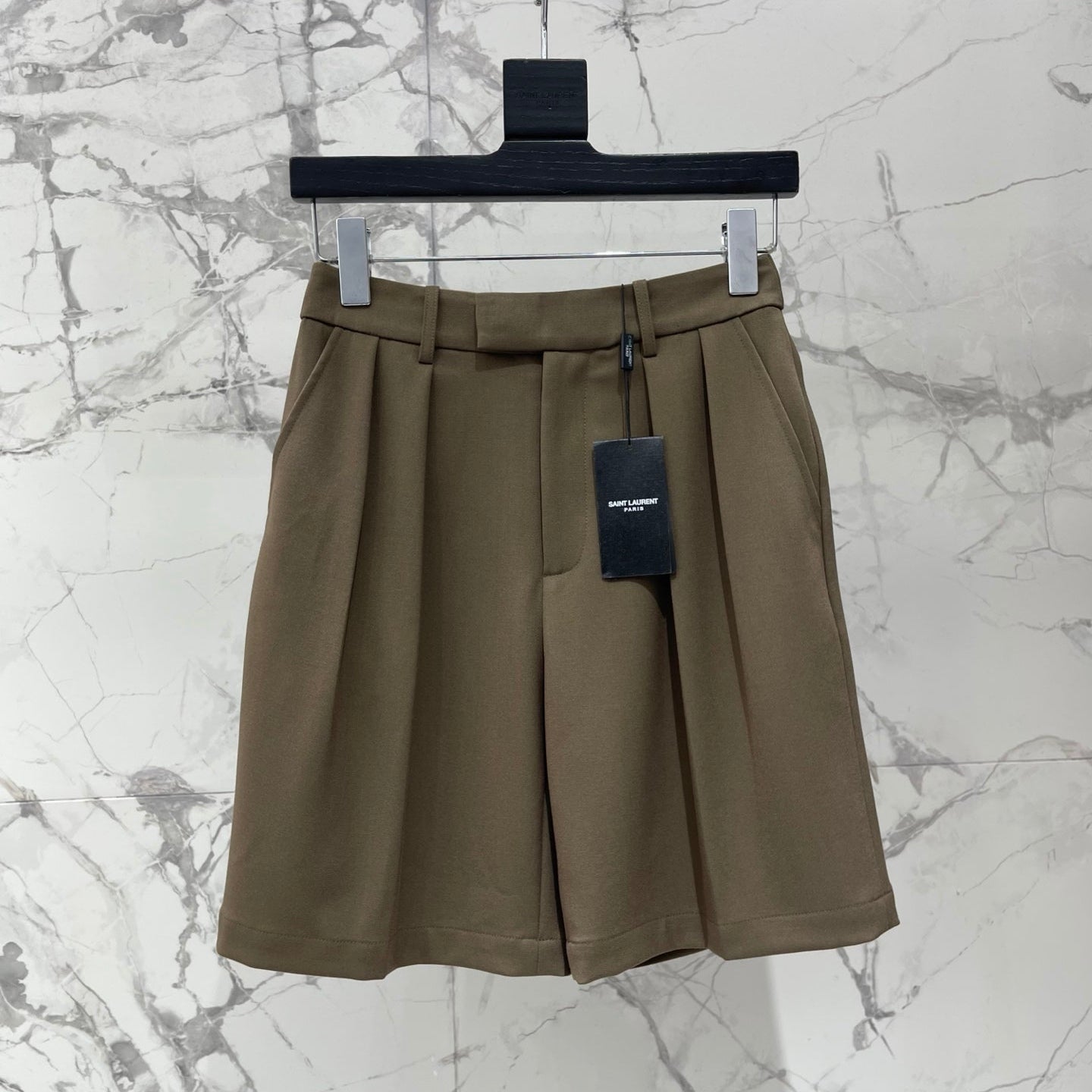 YSL 26S PLEATED BERMUDA SHORTS 455