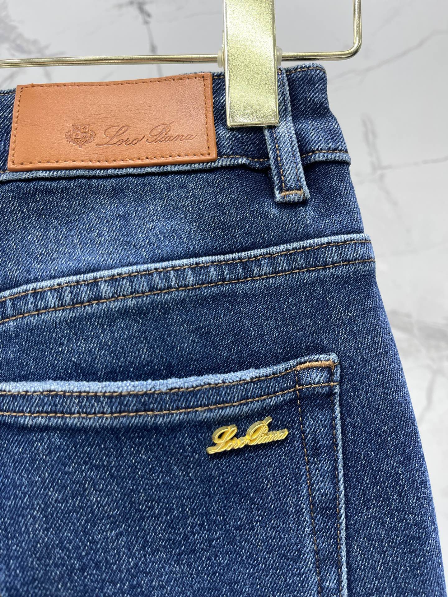 LORO PIANA 26S FLARED JEANS 876