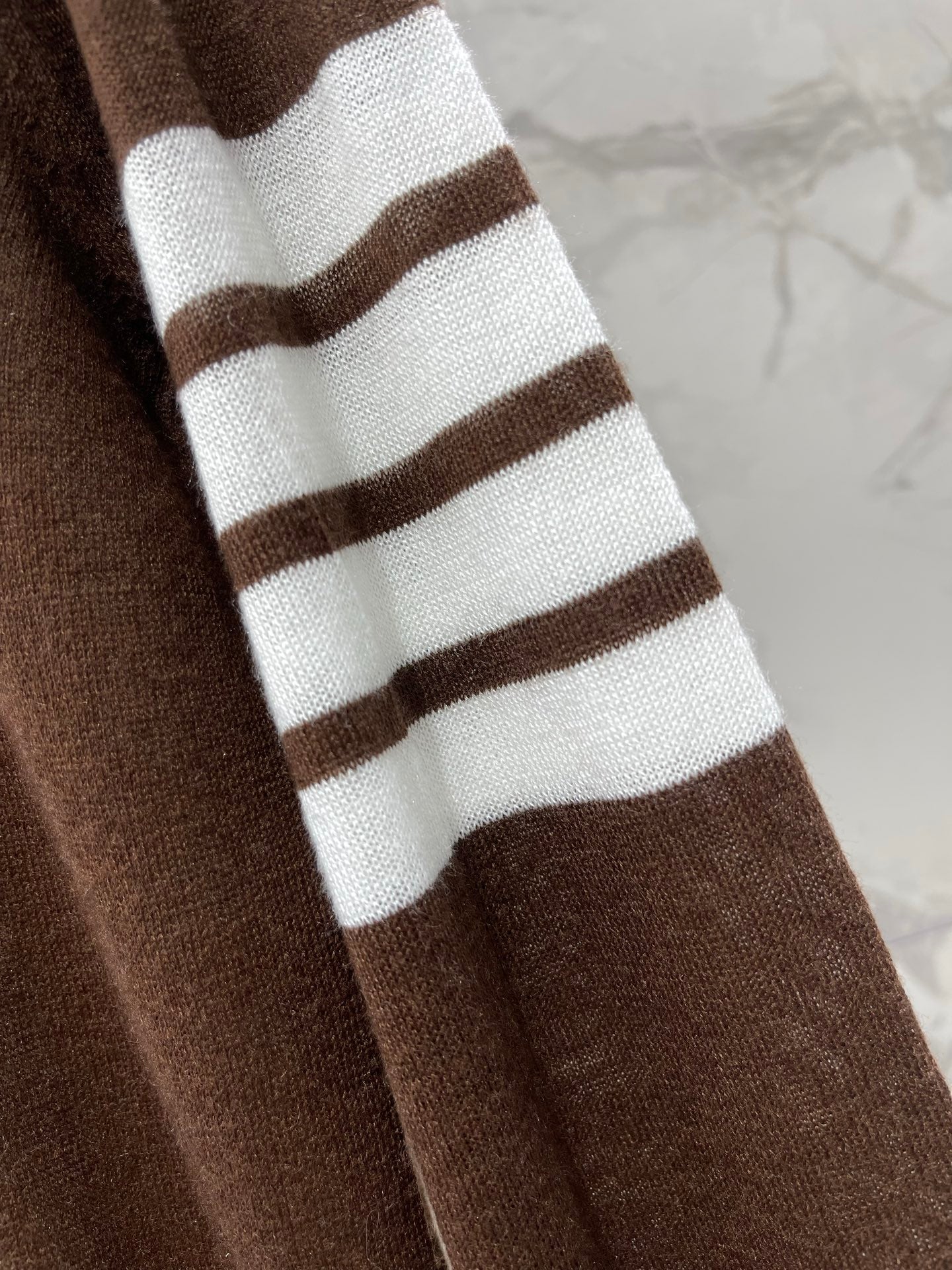 THOM 26S CREWNECK KNIT SWEATER 308