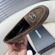 LOAFER IN CHOCOLATE BROWN SUEDE AND WOOL LINING