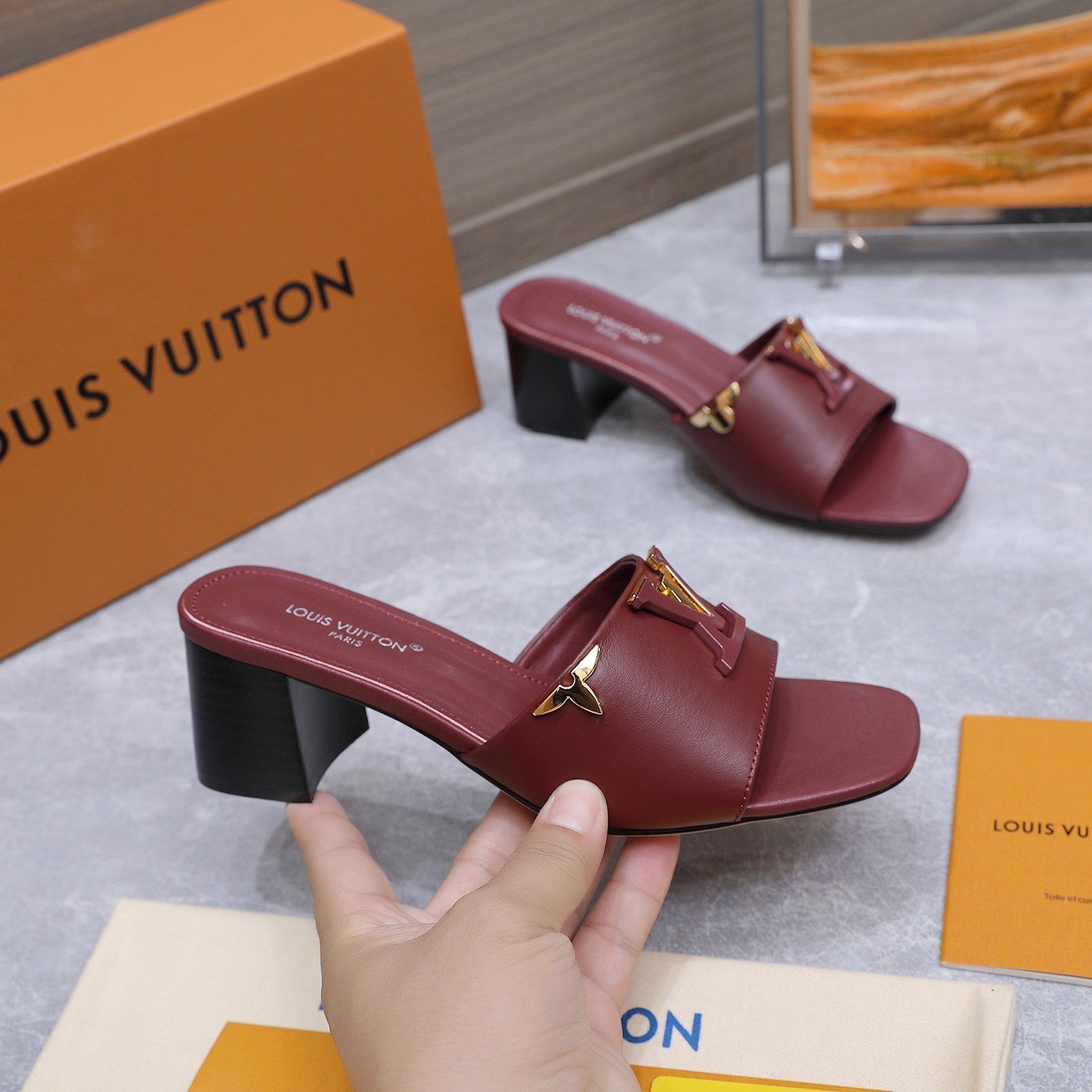 LV 26S BLOCK HEEL MULE SANDALS 55MM IN WINE RED CALFSKIN GOLD HARDWARE