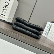 LOE 20 PUFFER GOYA BAG IN BLACK NAPPA LAMBSKIN