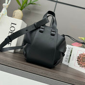 LOE 27 HAMMOCK COMPACT BAG IN BLACK CALFSKIN