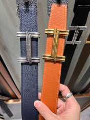 HM TRAVERSE BELT BUCKLE & REVERSIBLE BRONZE BROWN LEATHER STRAP 38 MM GOLD HARDWARE