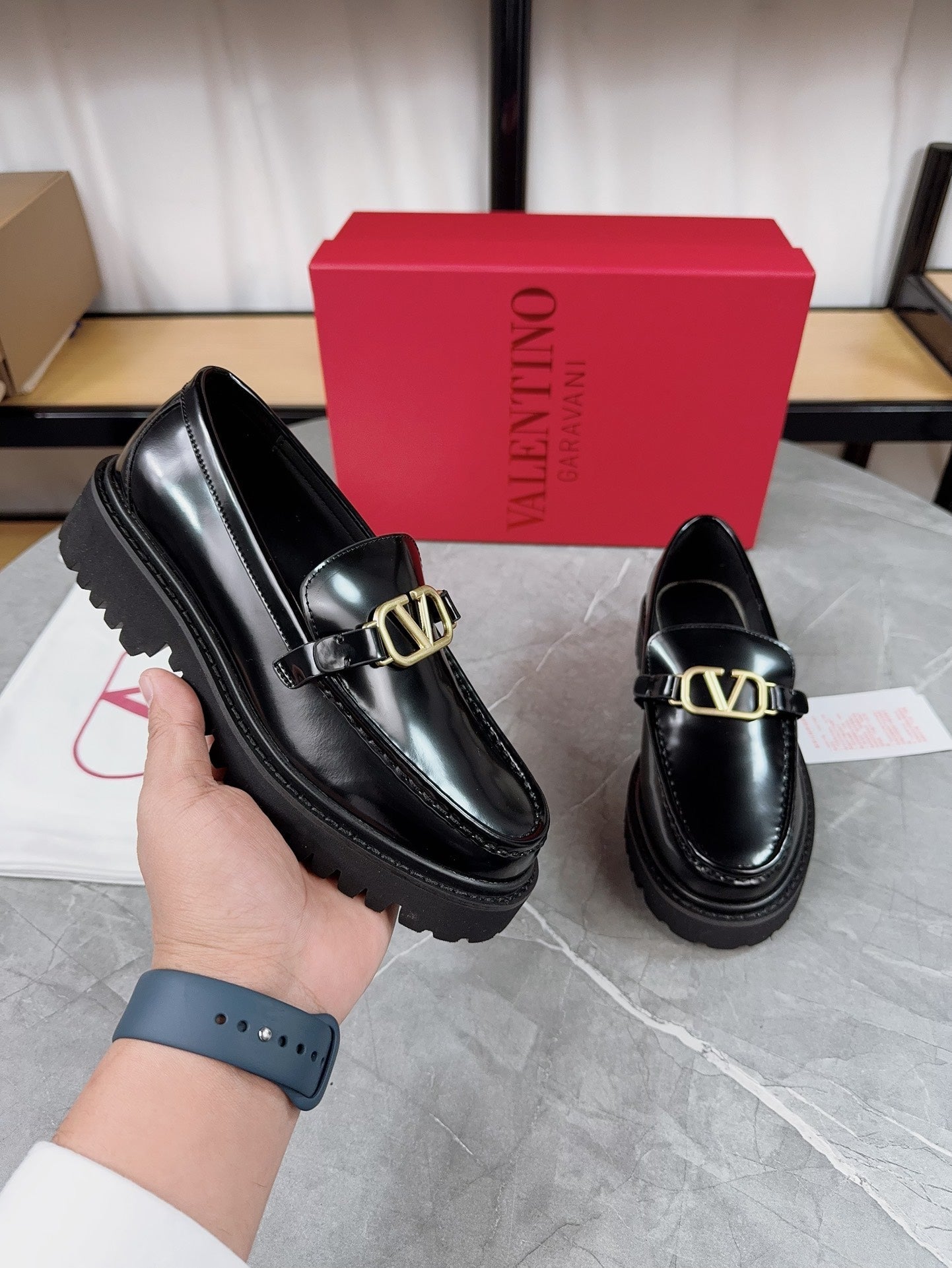 VALENTINO 26S LOAFERS IN BLACK GLOSSY CALFSKIN