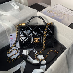 CHANEL 25S FLAP BAG 18 CM IN BLACK PATENT LAMBSKIN WITH TOP HANDLE