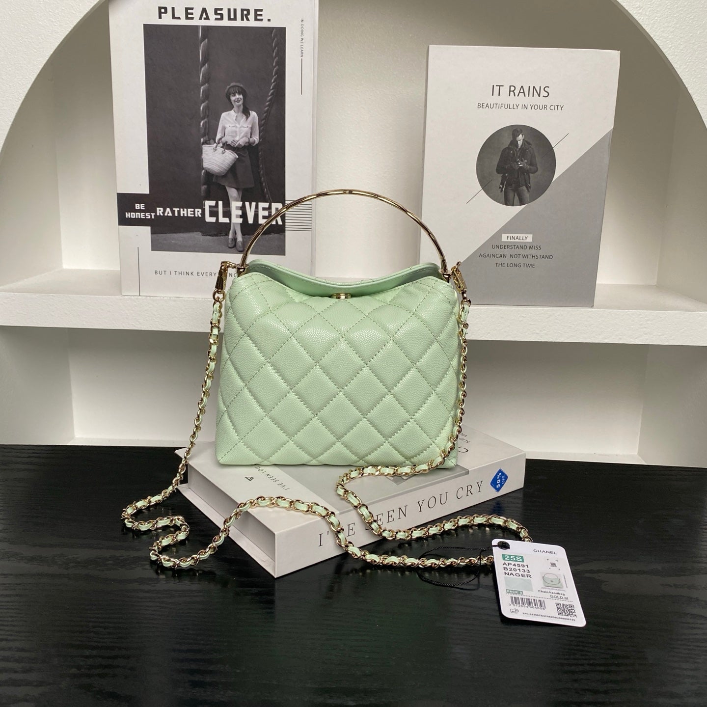 CHANEL 25S COCO CRUSH HANDLE BAG 19 IN LIGHT GREEN CAVIAR LEATHER
