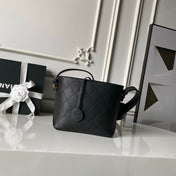 CHANEL 26S BUCKET SHOULDER BAG 27 IN BLACK LAMBSKIN GOLD HARDWARE