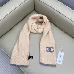 CHANEL 25S SCARF IN CASHMERE 931290